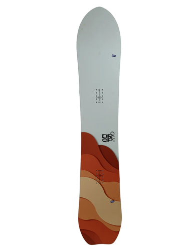 Used 2024 Nitro Drop Snowboard (152cm)