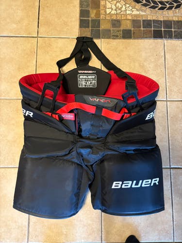 Senior Small Bauer Vapor X2.9 Hockey Goalie Pants (Used)