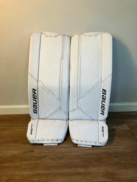 32"  2023 Bauer Supreme M5 Pro Goalie Leg Pads  (Used)