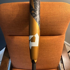2023 DeMarini Zoa Composite USSSA Certified Bat (-10)  21 oz 31" (Used)