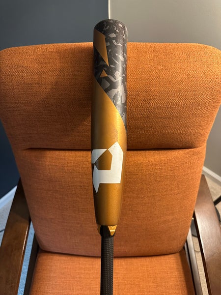 2023 DeMarini Zoa Composite USSSA Certified Bat (-10)  21 oz 31" (Used)