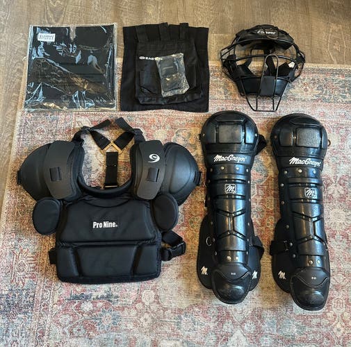 Catcher's Chest Protector (Used) - Umpire Gear