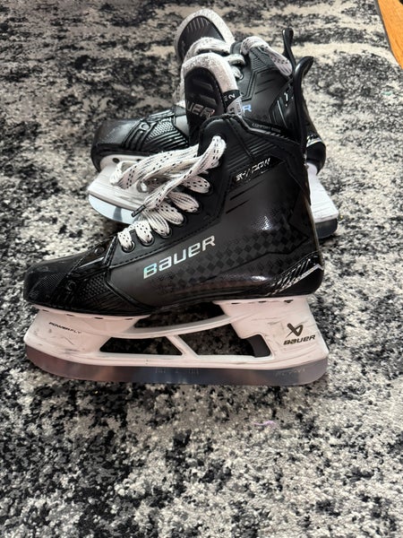 2025 Bauer Supreme Shadow Hockey Skates  8.5 (Used) W/ 2 Sets Of Fly-TI Blades