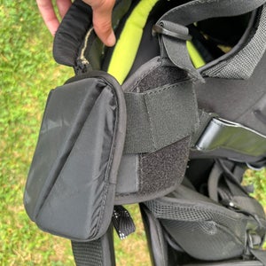 Small  Warrior RITUAL X4 E Goalie Chest Protector (Used)