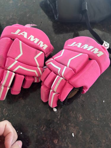 Pink hockey glove, size 8