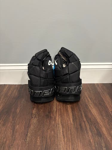 Bauer Supreme Mach Gloves 13" (New) All Black