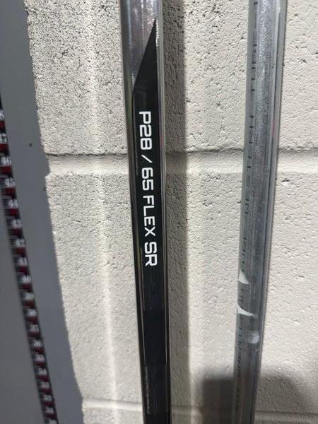 Senior 65sr  Flex Bauer Hyperlite 2 Left Hand Hockey Stick P28 (Used)- DEMO STICKS