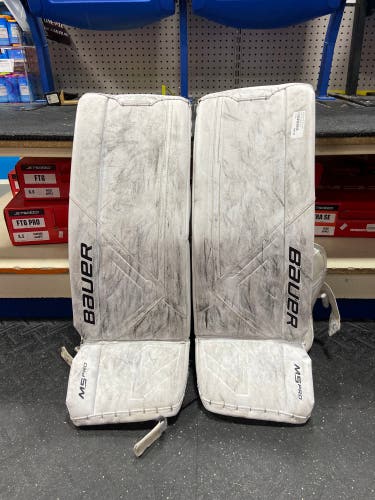 Used Bauer Supreme M5 Pro Int M Goalie Pads