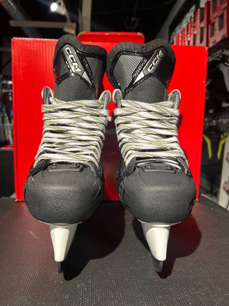 CCM Tacks Vector Plus (SMU) Hockey Skates Regular Width Size 3 (New)