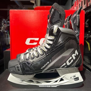CCM Tacks Vector Plus (SMU) Hockey Skates Regular Width Size 4 (New)