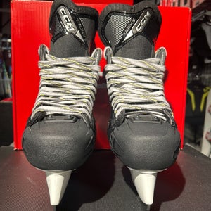 CCM Tacks Vector Plus (SMU) Hockey Skates Regular Width Size 9 (New)