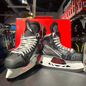 CCM Tacks Vector Plus (SMU) Hockey Skates Regular Width Size 10.5 (New)