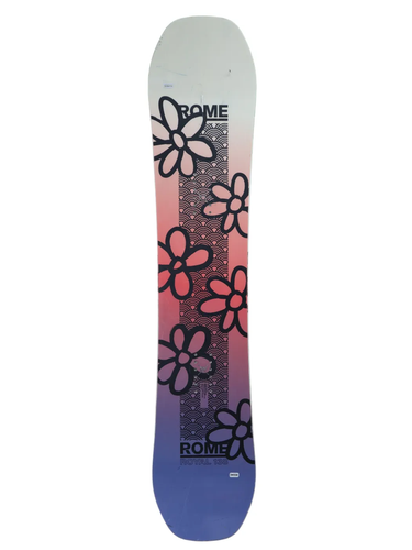 Used 2025 Rome Royal Snowboard (138cm)