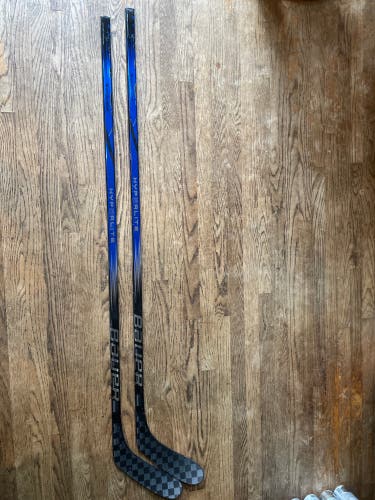Intermediate Bauer Vapor Hyperlite 2 Left Hand Hockey Stick P28 Pro Stock (Used)