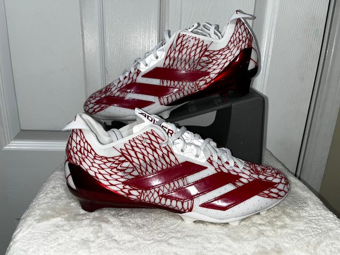 Men's  Size M 10.5 (W 11.5) Adidas Low Top Adizero Electric Molded Cleats (New)