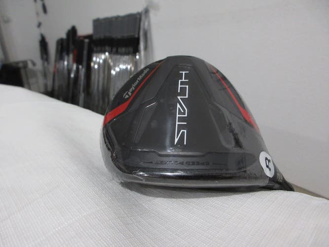 Left-Handed TaylorMade Stealth HL 3-Wood - 16.5* - Regular Flex Graphite - NEW
