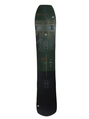 Used 2025 Arbor Coda Snowboard (159W)