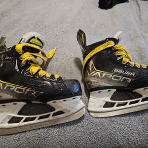 Bauer Vapor 3X Hockey Skates Regular Width 12 (Used)