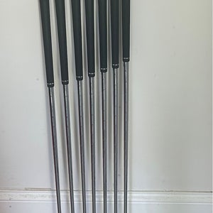 Mizuno JPX 923 hot metal irons