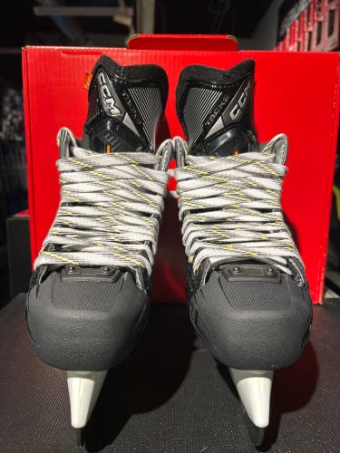 CCM Tacks Vector Premier (SMU) Hockey Skates Regular Width Size 7 (New)