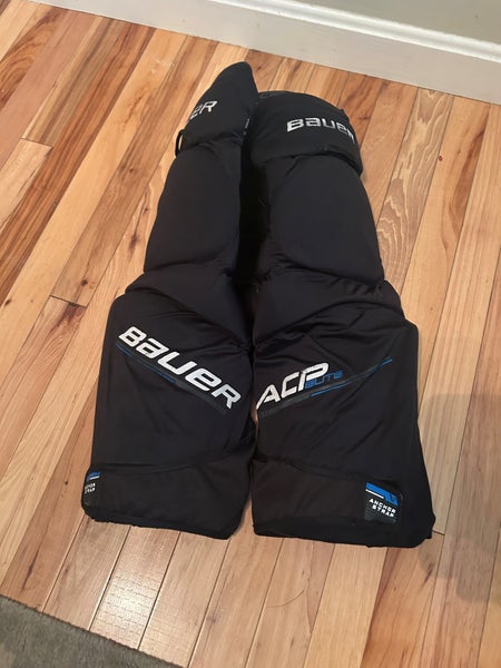 Medium Bauer Supreme ACP Elite Girdle (Used)