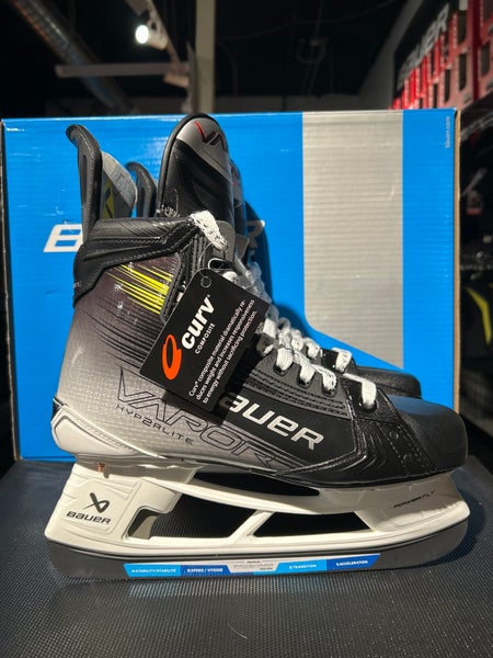 Bauer Vapor Hyperlite 2 Hockey Skates Regular Width Size 10.5 (New)