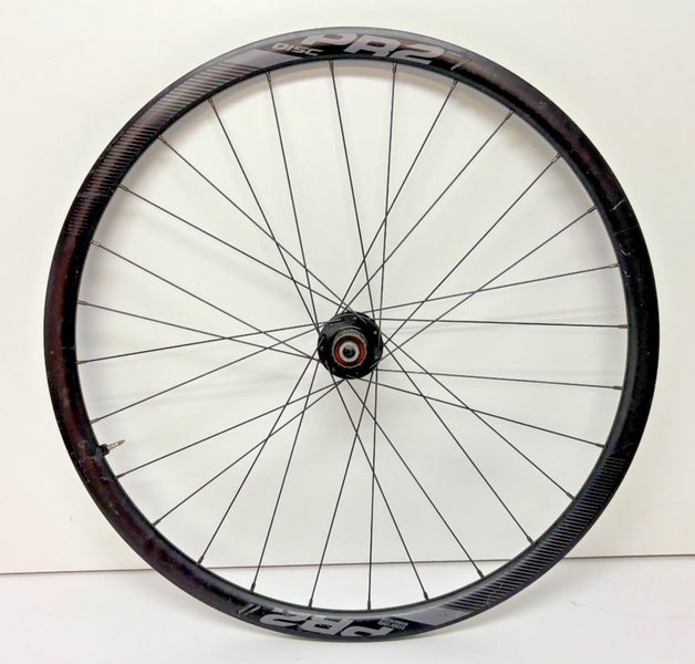 Giant PR2 Tubeless 28-Spoke Black Aluminum Disc Brake 622x17/700C Rear Wheel