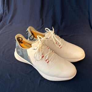 Men's Size M 9.0 (W 10.0) Footjoy Golf Shoes (Used)