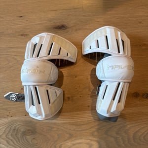 Medium Adult Maverik Max Arm Pads (Used)