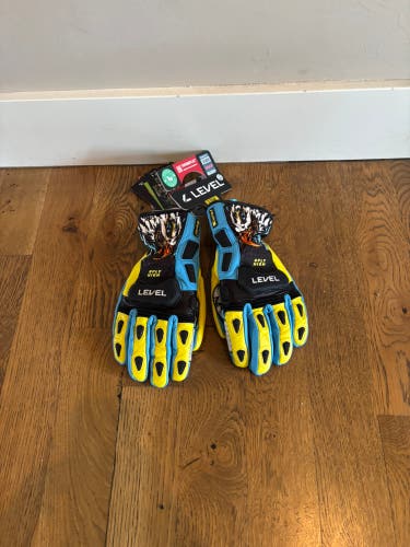 Blue Adult Unisex Small / Medium Level Gloves (New)