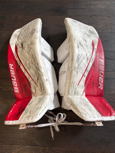 2022 Bauer Hyperlite Goalie Leg Pads (Used)
