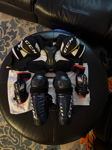 Hockey Shoulder Pads, Elbow Pads, Shinguards