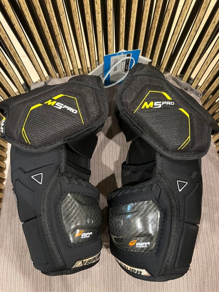 New Bauer Supreme M5 Pro Elbow Pads INT LG