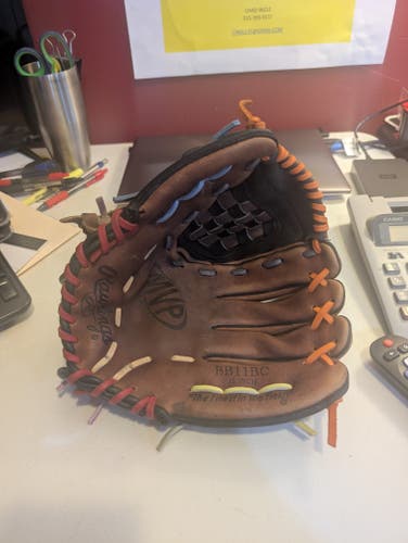 Infield RH Rawlings BB11BC Baseball Glove 11" (Used)