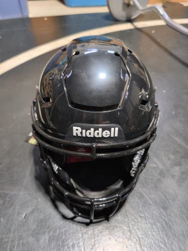 Medium Youth Riddell SpeedFlex Helmet (New)