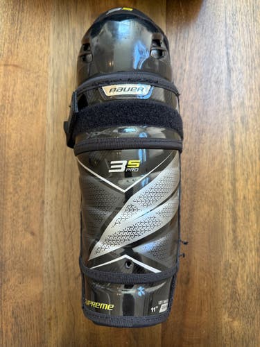 Junior Bauer 3S Pro 11" Shin Pads (New)