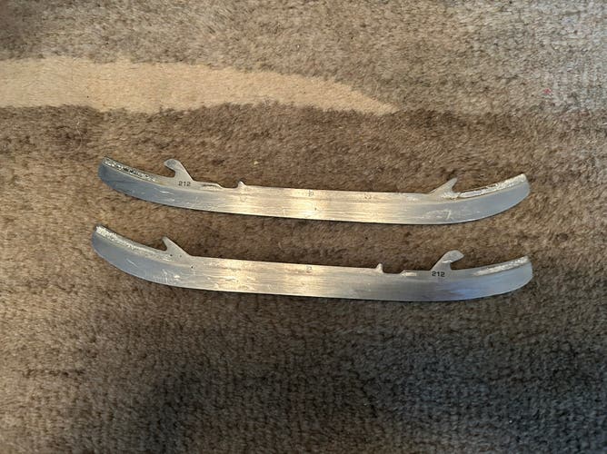Light Speed Runners (212mm)