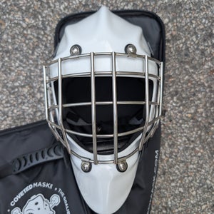 Apex Goalie Mask - Brand New