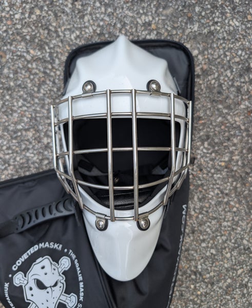 Apex Goalie Mask - Brand New