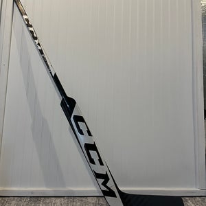 Intermediate CCM Extreme flex 5.9 Regular Goalie Stick 23" Paddle  (Used)