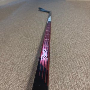 Senior STX Stallion HPR2 Left Hand Hockey Stick P28 (Used)