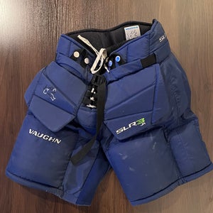 Junior Medium Vaughn 2022 Vaughn SLR3 Junior Goalie Pants Hockey Goalie Pants (Used)