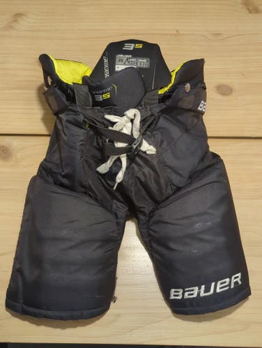 Junior Large Bauer Supreme 3S Hockey Pants (Used)
