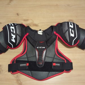 Medium Senior CCM Jetspeed Edge Shoulder Pads (Used)
