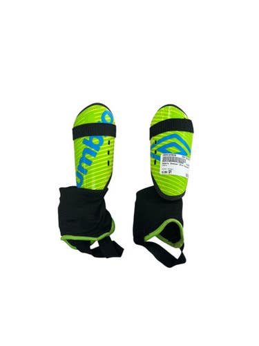 Used Umbro Soccer Shin Guards Youth Green SM 11833-S000164689