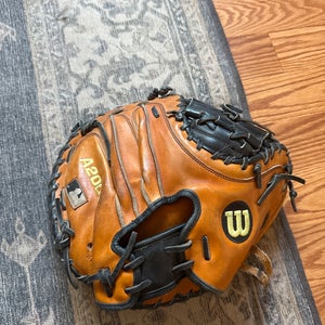 Wilson RH Catcher's A200 Baseball Glove 32.5" (Used)
