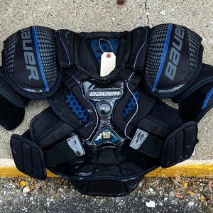 Small Senior Bauer Supreme One95 Shoulder Pads (Used)