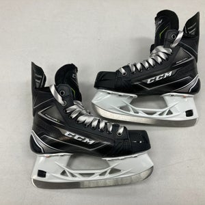NEW Intermediate CCM RibCor Maxx Pro Hockey Skates Size 4.5