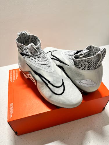 New Nike Alpha Menace Elite 3 Size US M 10.5