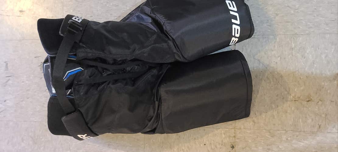 Senior Medium Bauer Hockey Pants (Used)